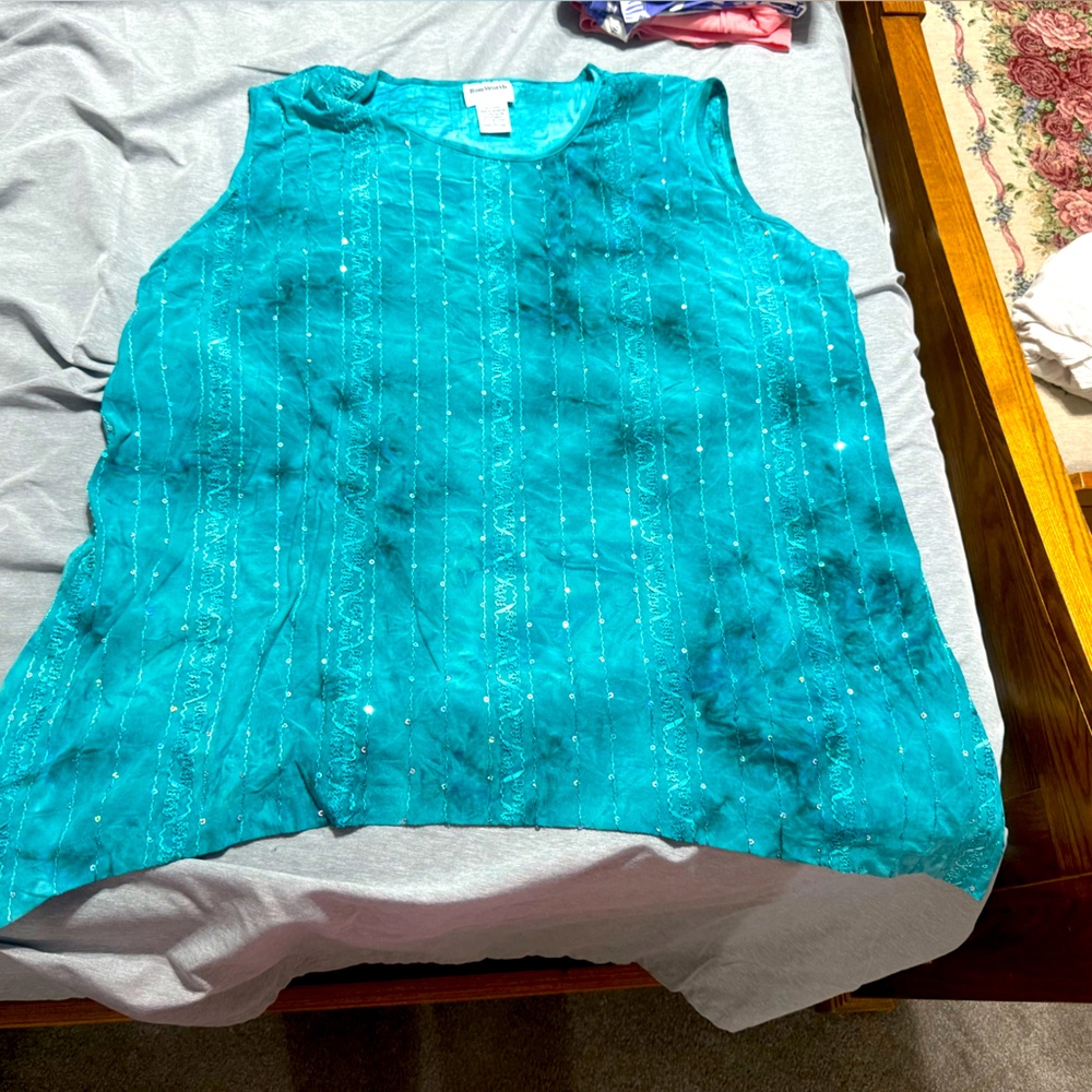 Bon Worth XL Turquoise Top with Sequins